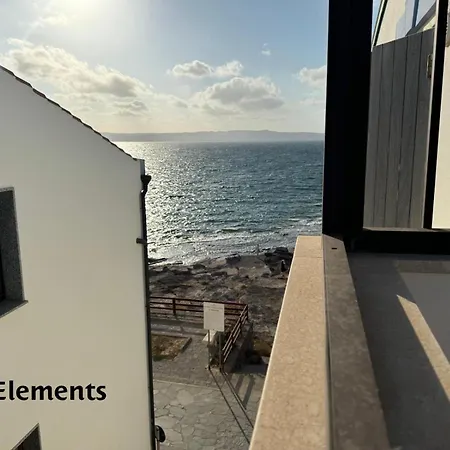 Elements קאלאסטה